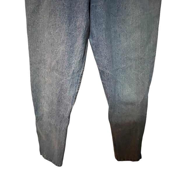 VINTAGE GUESS 90S HIGH RISE MOM JEANS LIGHT BLUE TRIANGLE LOGO ANKLE ZIPPERS - Picture 5 of 13